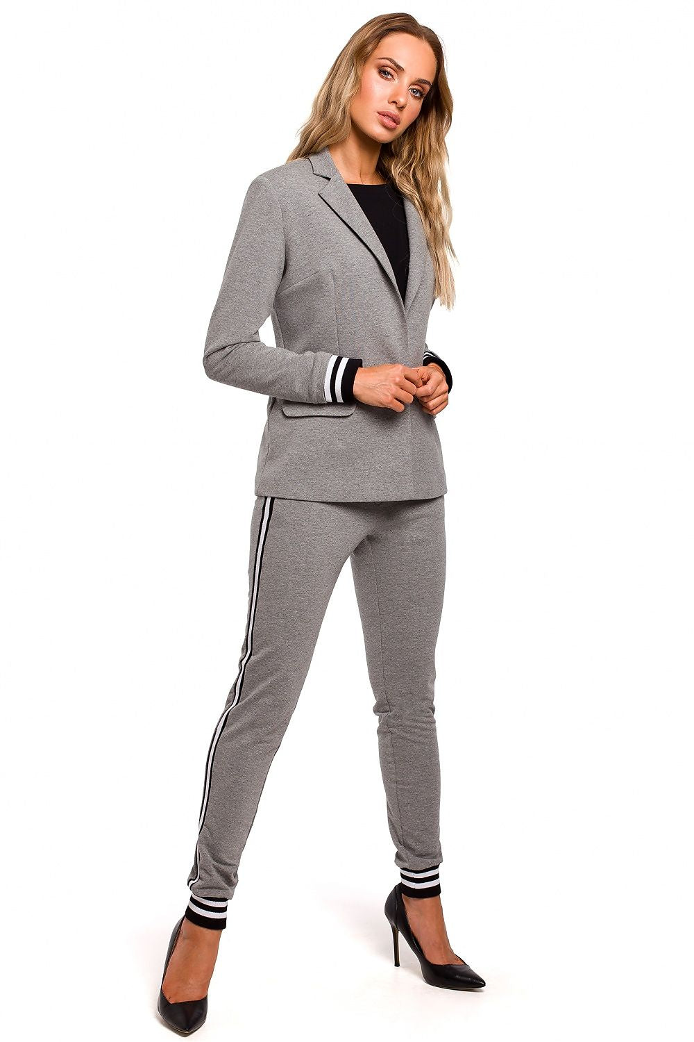 Women's blazer model 135478 Moe
