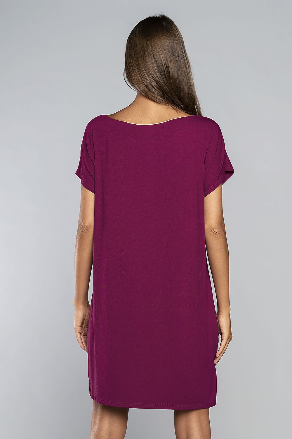 Nightgown model 181653 Italian Fashion