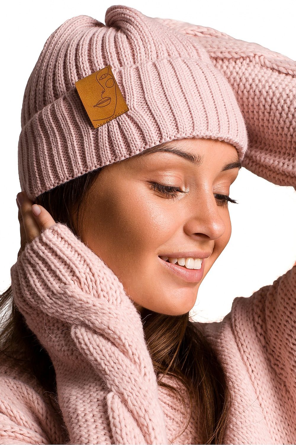 Bonnet model 148907 BE Knit