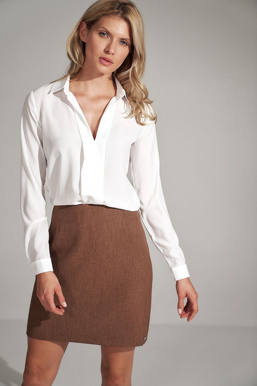 Jupe courte model 150905 Figl