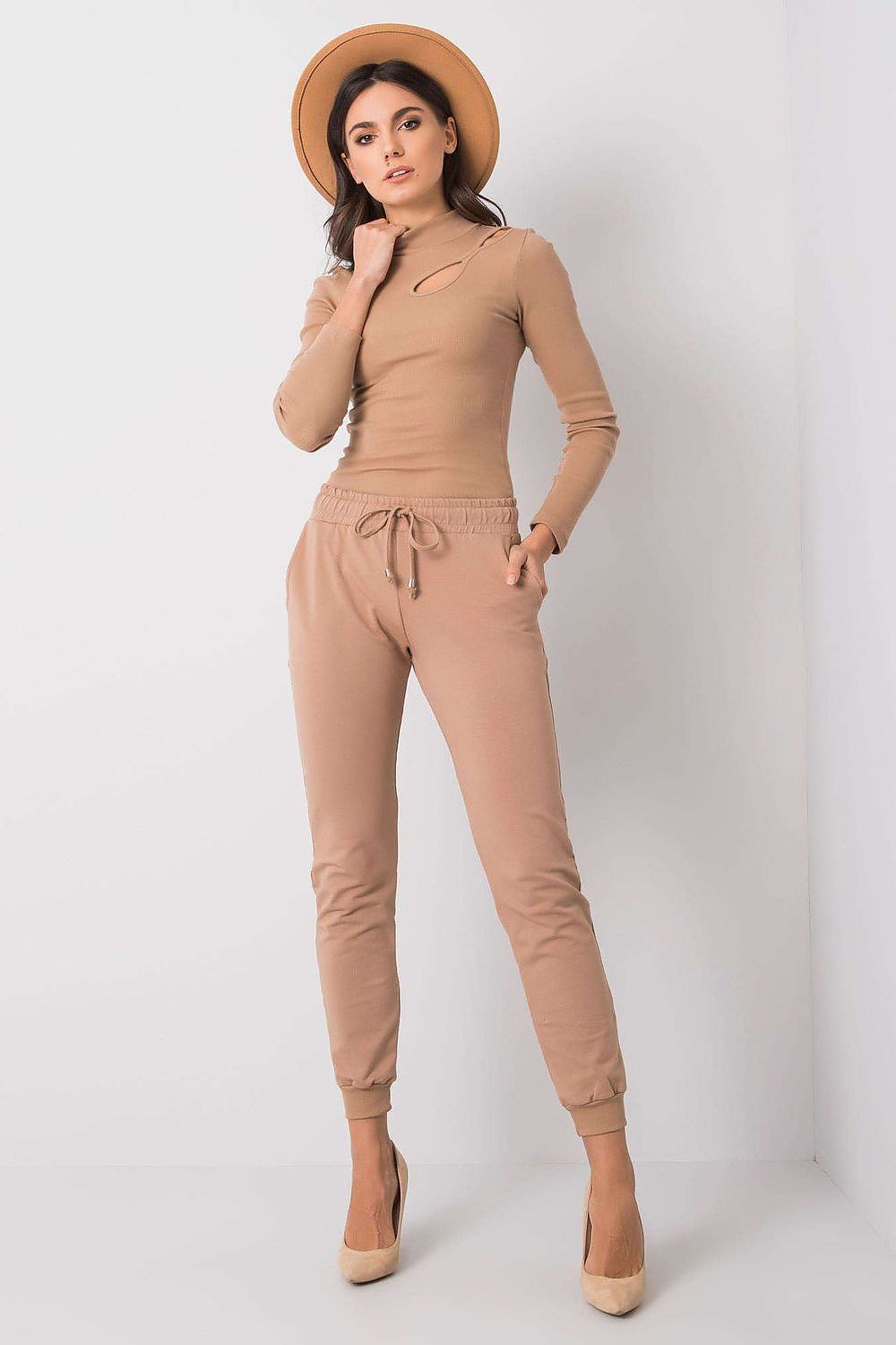Sweatpants model 169768 BFG