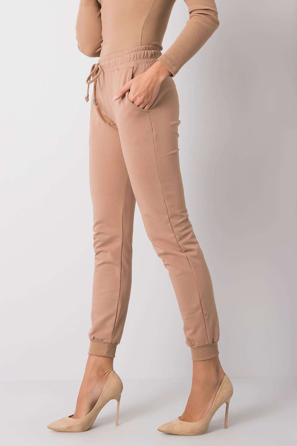 Sweatpants model 169768 BFG