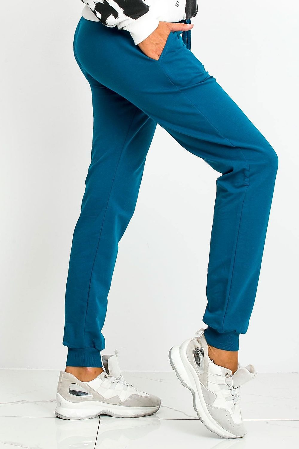 Sweatpants model 169768 BFG