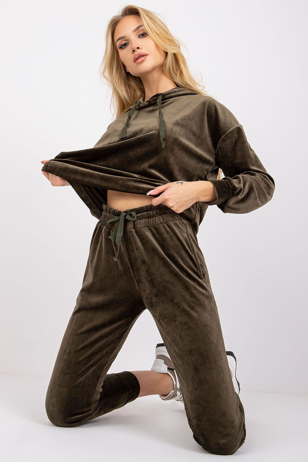The model 162045 Fancy set