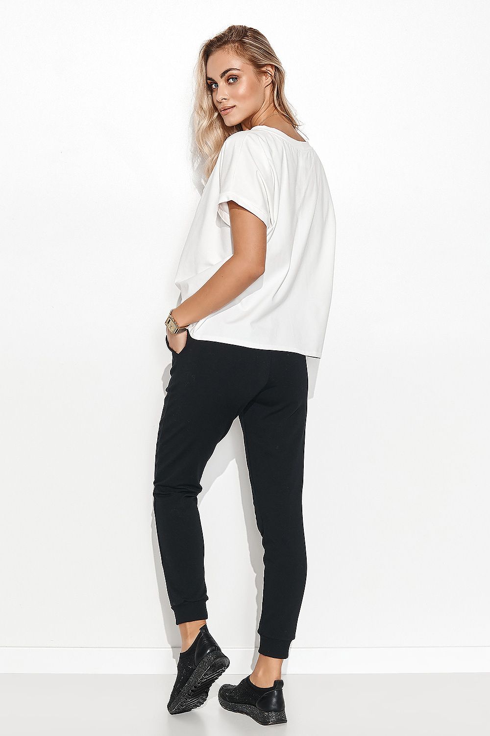 Makadamia model 162924 tracksuit pants