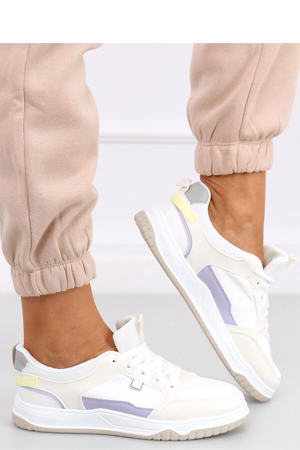 Chaussures de sport model 163210 Inello