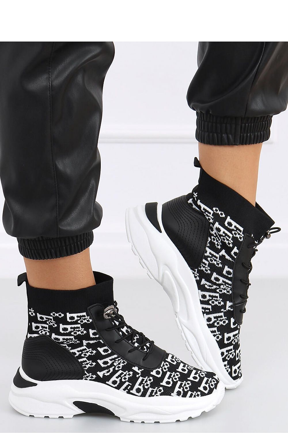Chaussures de sport model 163589 Inello