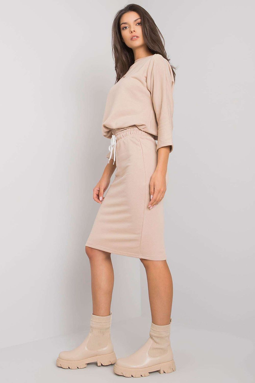 L`ensemble model 164779 Ex Moda