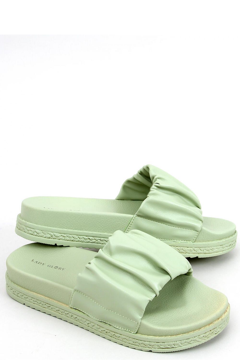 Clacquettes model 165072 Inello