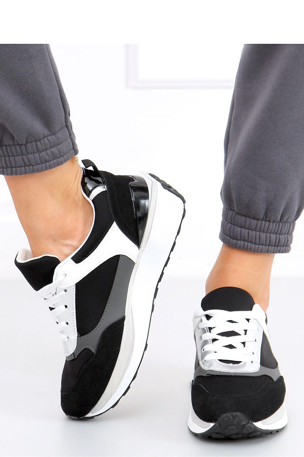 Chaussures de sport model 165510 Inello