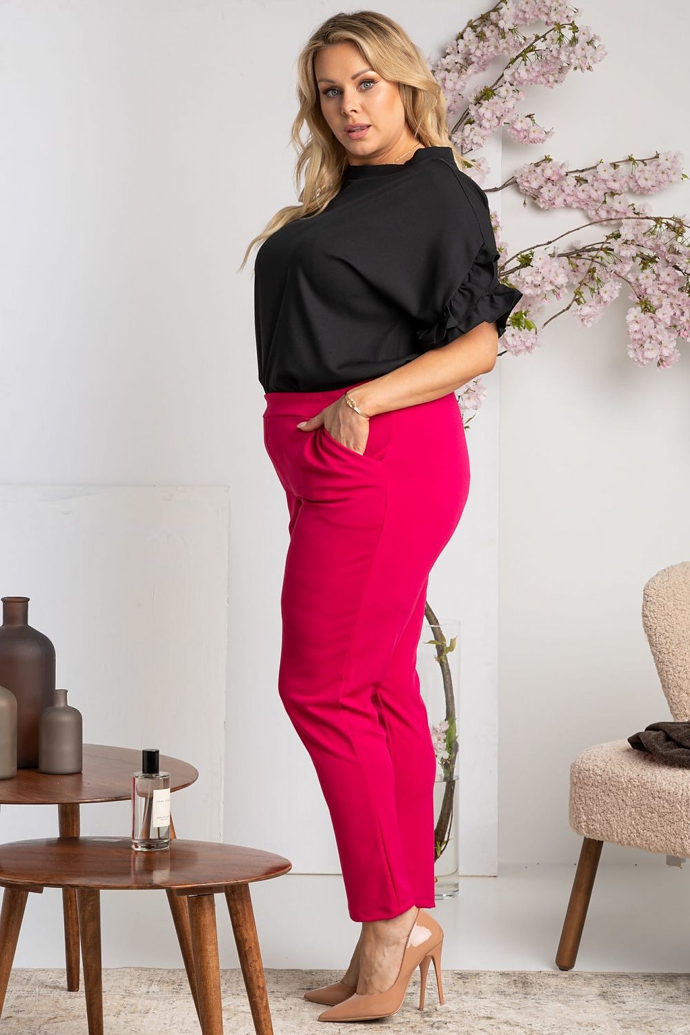 Plus size pants model 169232 Karko