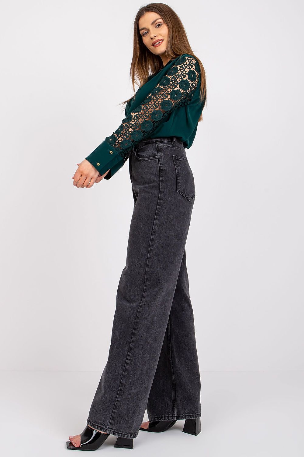 قميص بأكمام طويلة موديل 174460 لاكيرتا