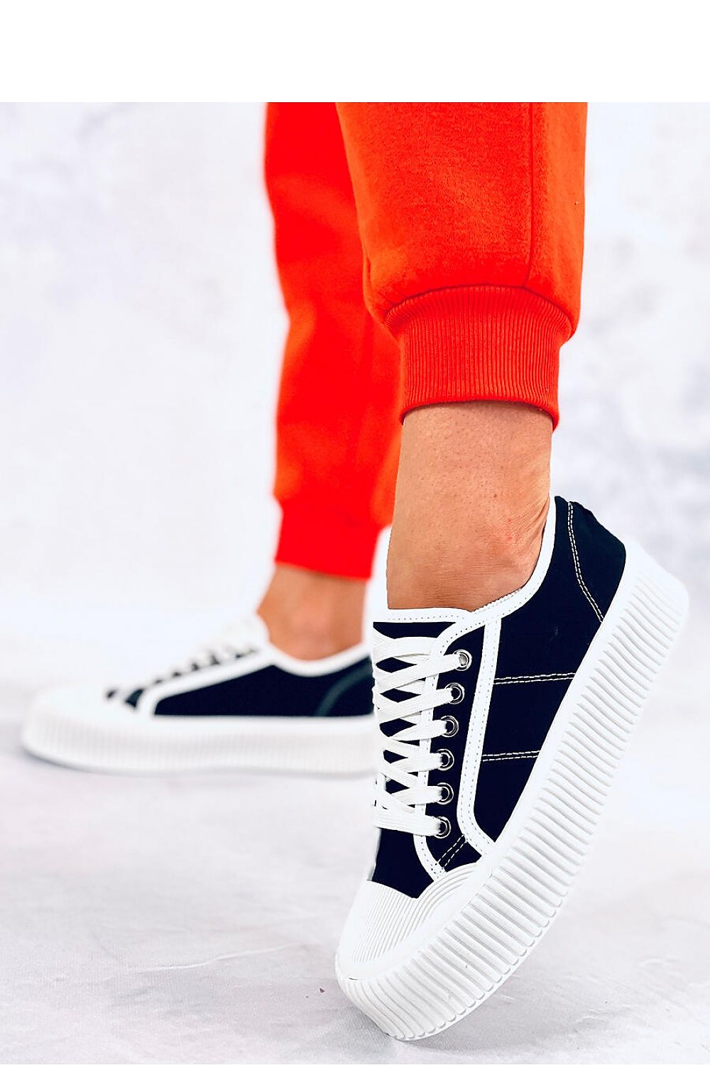 Inello model 176132 sneakers