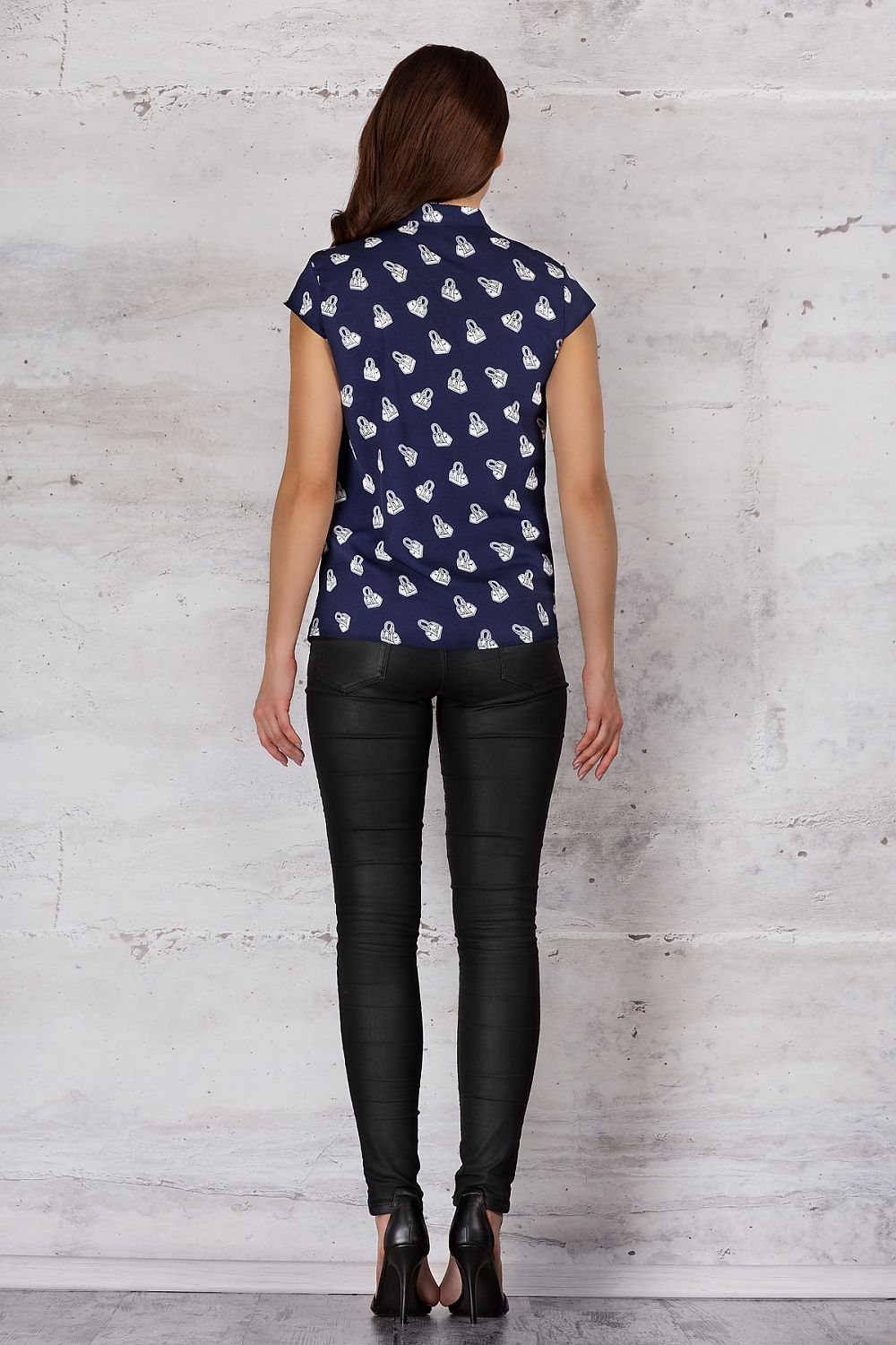 Chemise model 140100 Infinite You