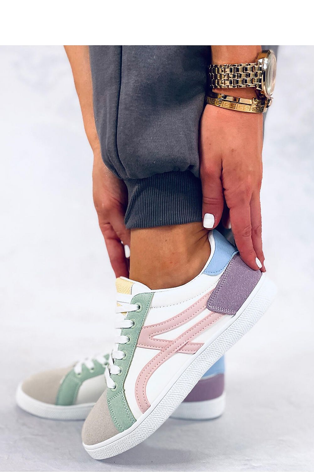 Inello model 176143 sneakers