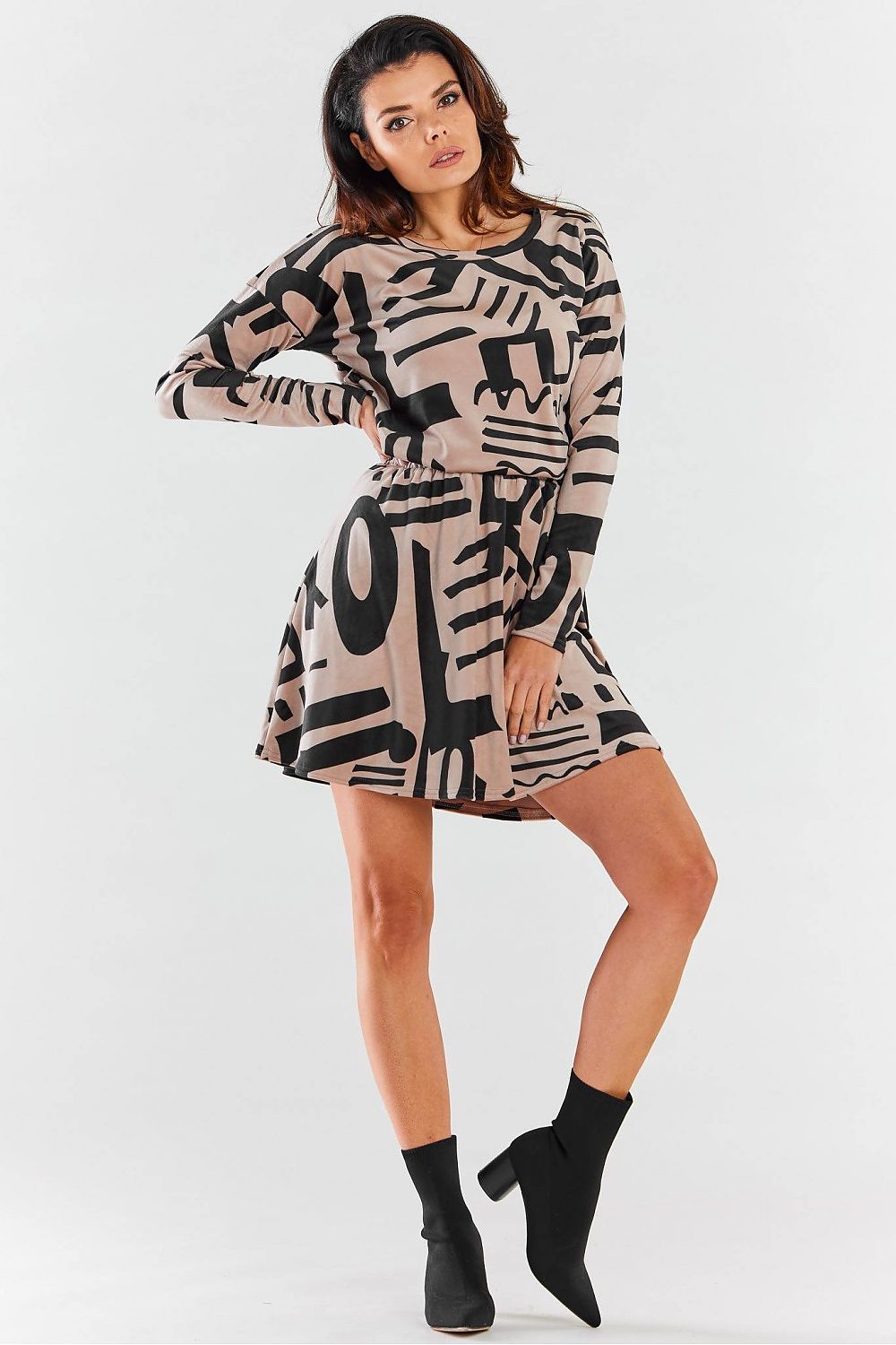 Robe de jour model 176846 awama
