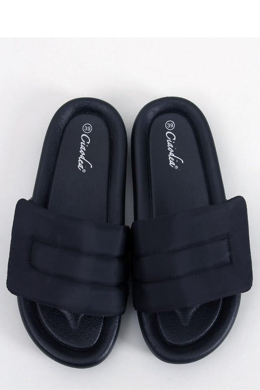 Clacquettes model 177317 Inello