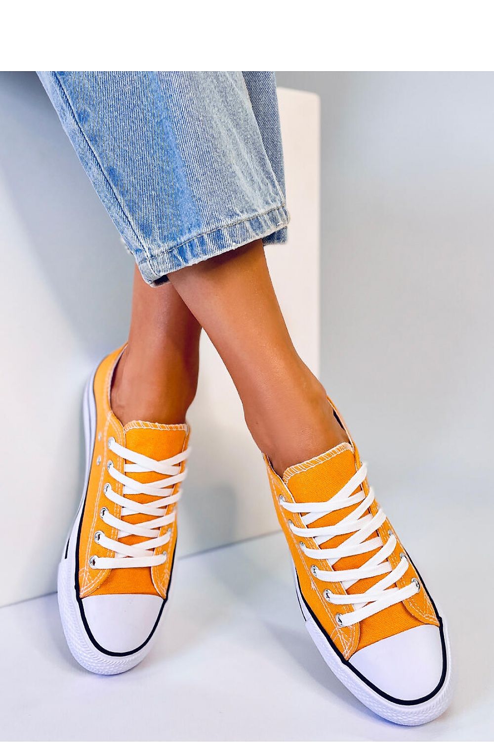 Inello model 178740 sneakers