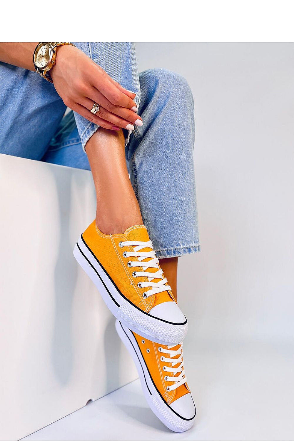Inello model 178740 sneakers