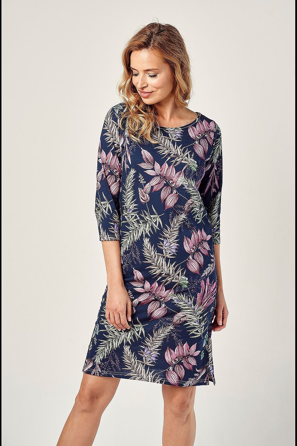 Nightgown model 183027 Taro