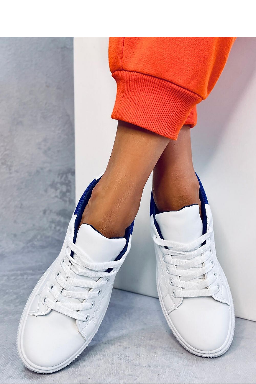 Inello model 184279 sneakers