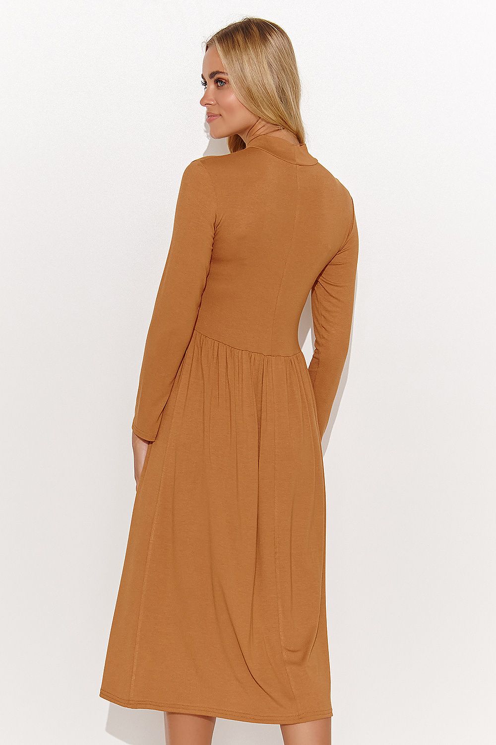 Day dress model 185230 Makadamia