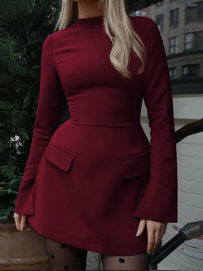 Mini Robe Bodycon Manches Longues Zip avec Poches – Style Bureau & Streetwear