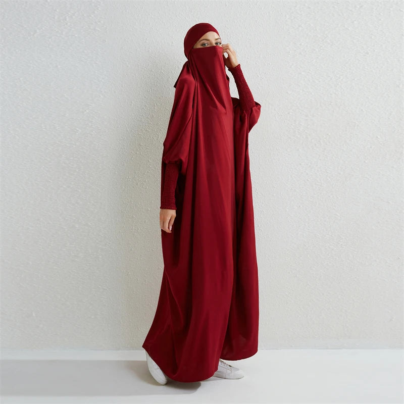 Abaya Musulmane à Capuche – Robe de Prière Femme Manches Smockées, Jilbab Islamique Style Dubaï
