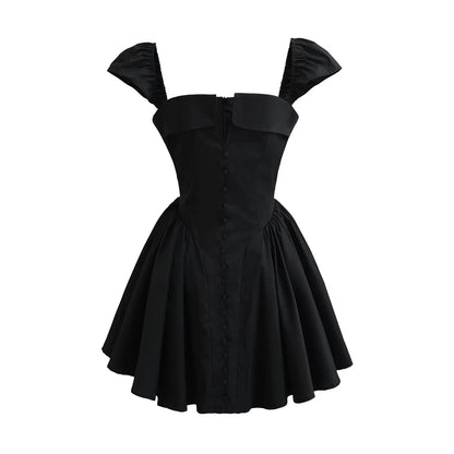 Mini Robe Fit & Flare Taille Basse Manches Courtes – Élégante & Festive