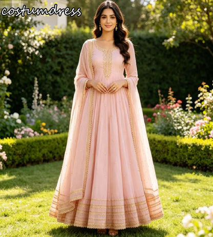 Robe de Soirée Anarkali Rose Blush Col V Manches Longues Avec Dupatta – Dentelle Dorée, Style Indien & Pakistanais, Sur Mesure