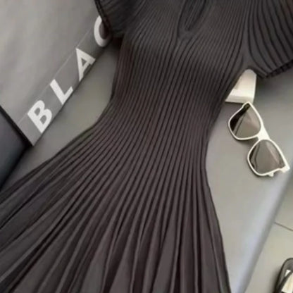 Robe Moulante Taille Cinée Style Déesse – Tendance & Amincissante