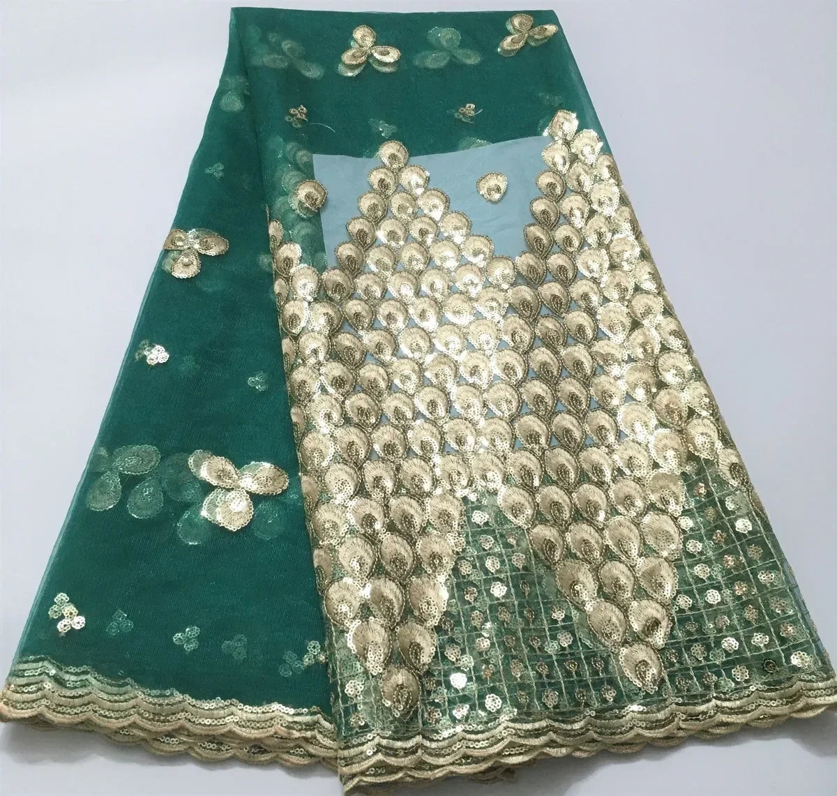 Tissu Dentelle Tulle Africaine Paillettes Dorées – Mariage & Fête, 5 Yards
