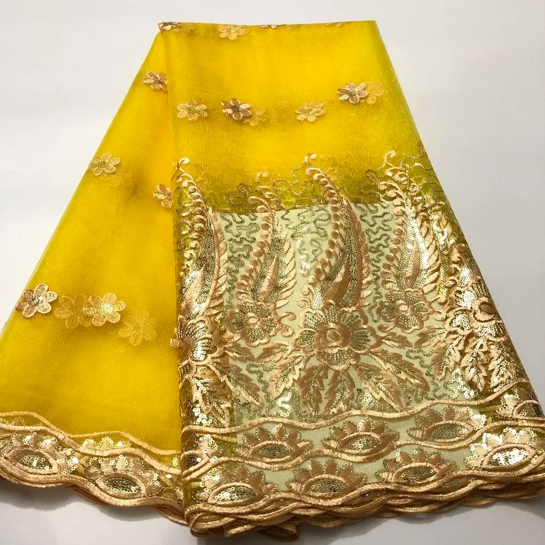 Tissu Dentelle Tulle Africaine Paillettes Dorées – Mariage & Fête, 5 Yards