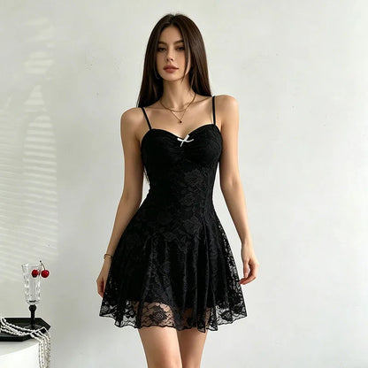 Mini Robe Dentelle Coquette Taille Haute – Style Y2K Goth Streetwear