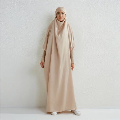 Abaya Musulmane à Capuche – Robe de Prière Femme Manches Smockées, Jilbab Islamique Style Dubaï