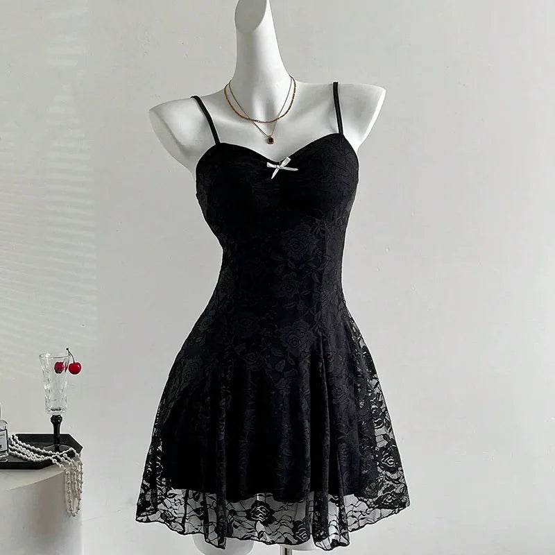 Mini Robe Dentelle Coquette Taille Haute – Style Y2K Goth Streetwear