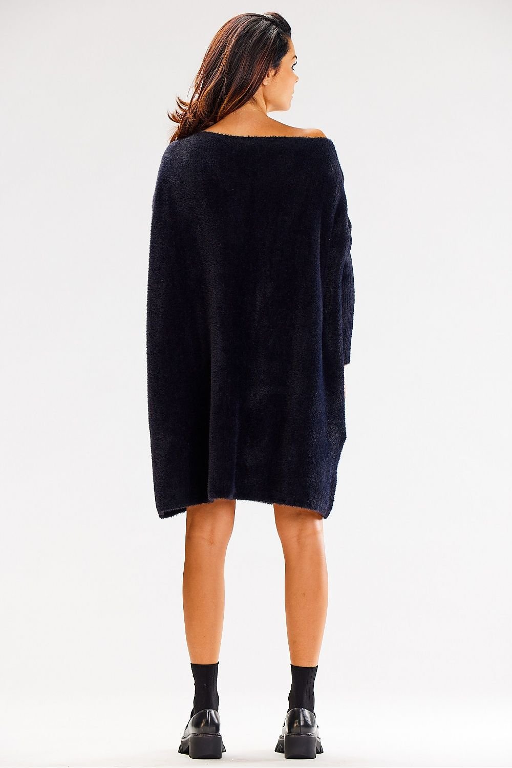 Long sweater model 187184 awama