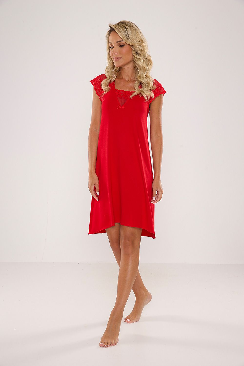 Nightgown model 187191 De Lafense