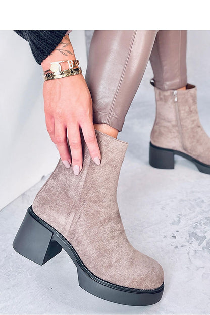 Bottes à talons model 187368 Inello