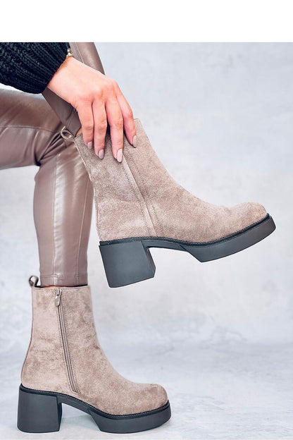 Bottes à talons model 187368 Inello