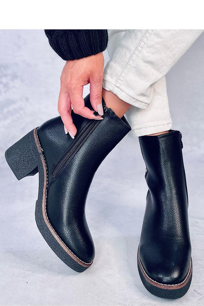 Bottes à talons model 187386 Inello