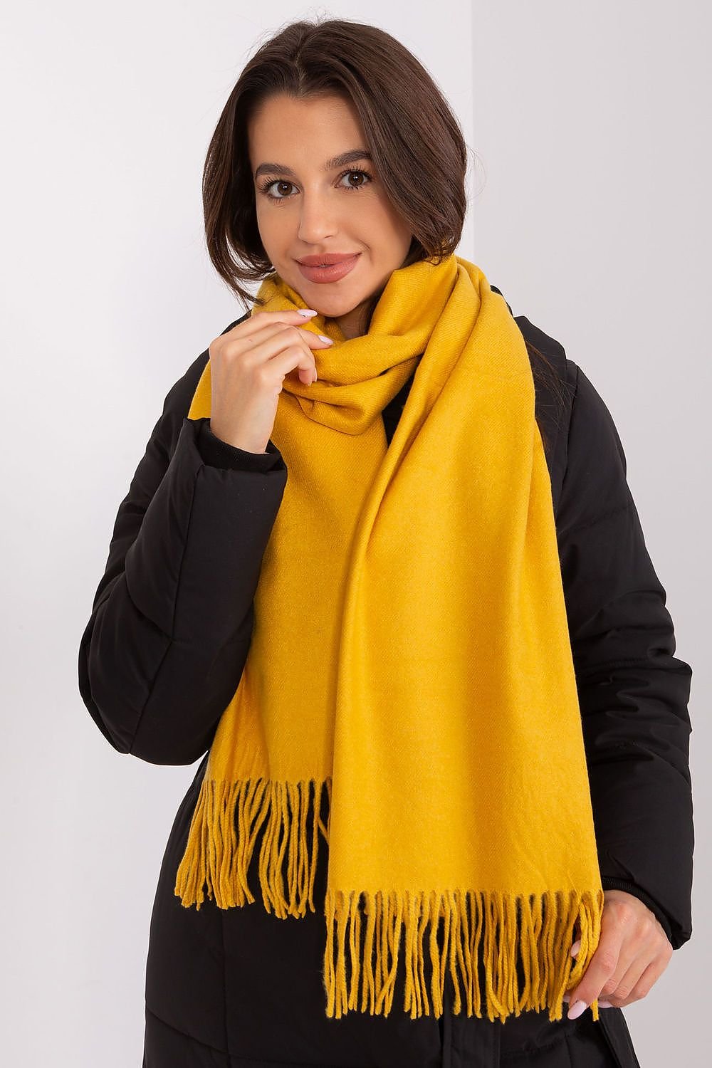 Shawl model 187617 AT