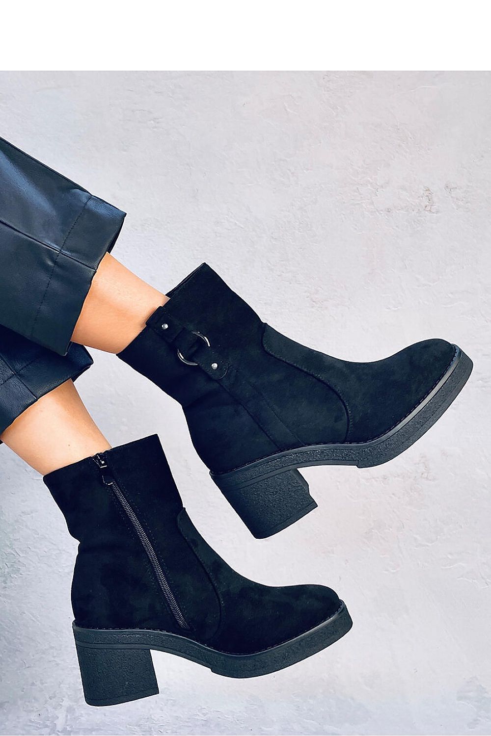 Bottes à talons model 188477 Inello