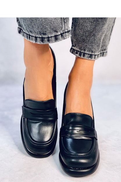 Wide heel pumps model 188612 Inello