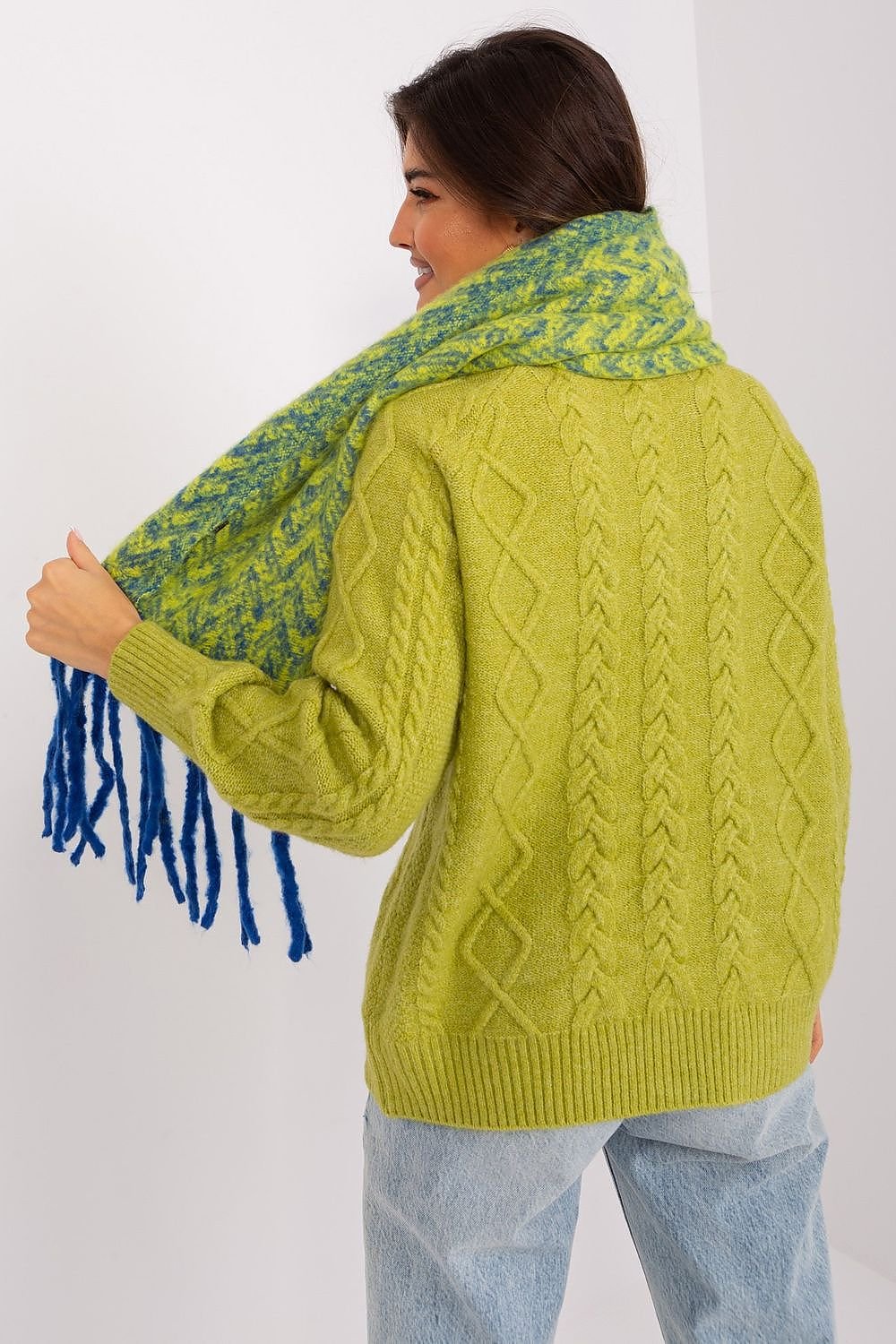 Shawl model 189246 AT