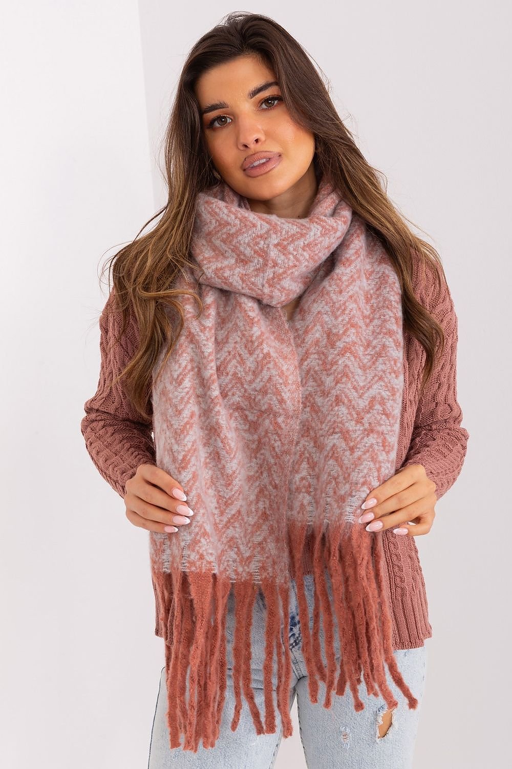 Shawl model 189246 AT