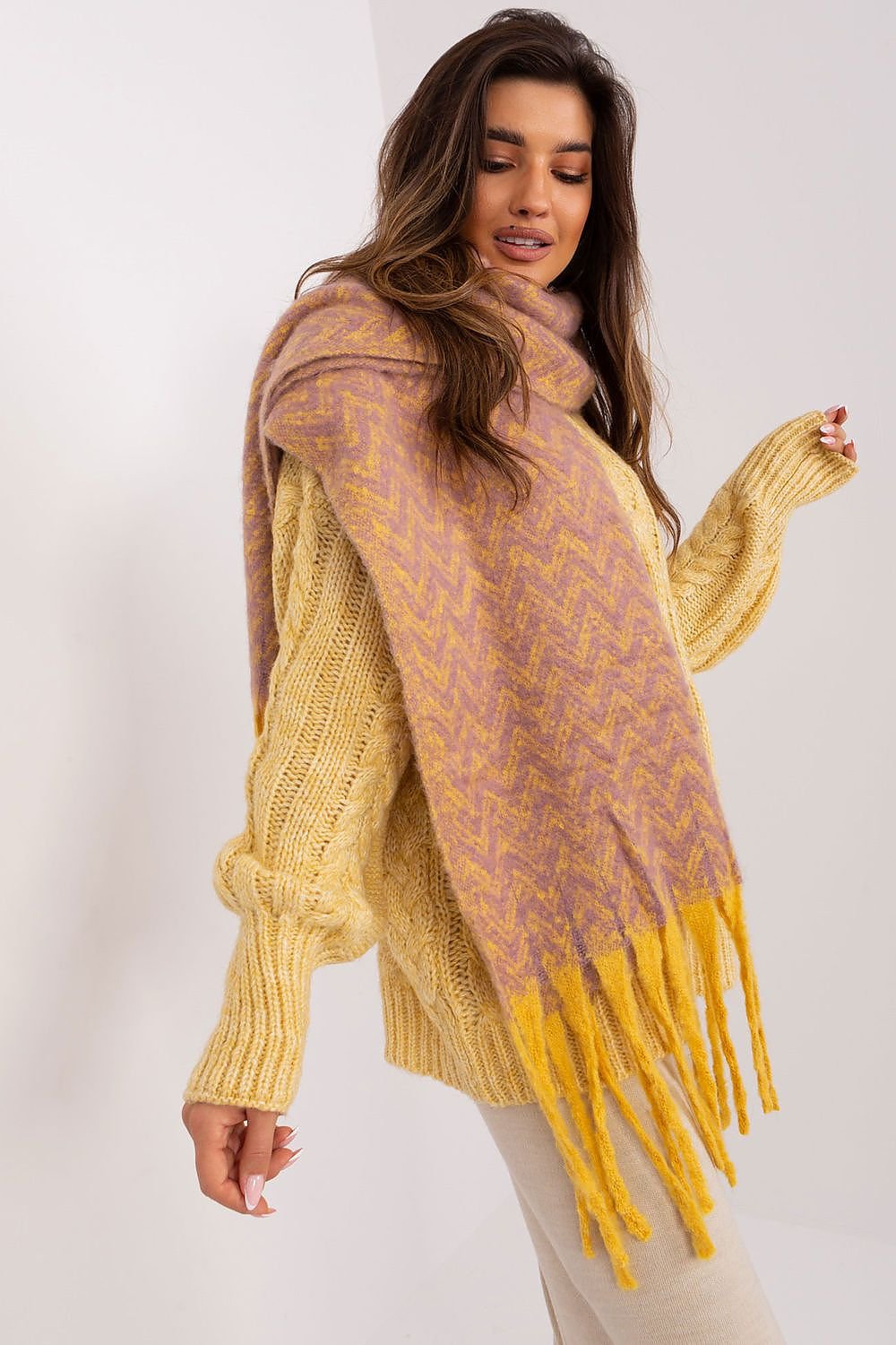 Shawl model 189246 AT