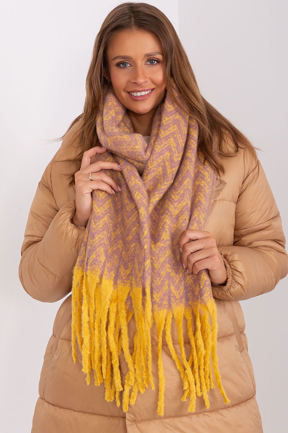 Shawl model 189246 AT