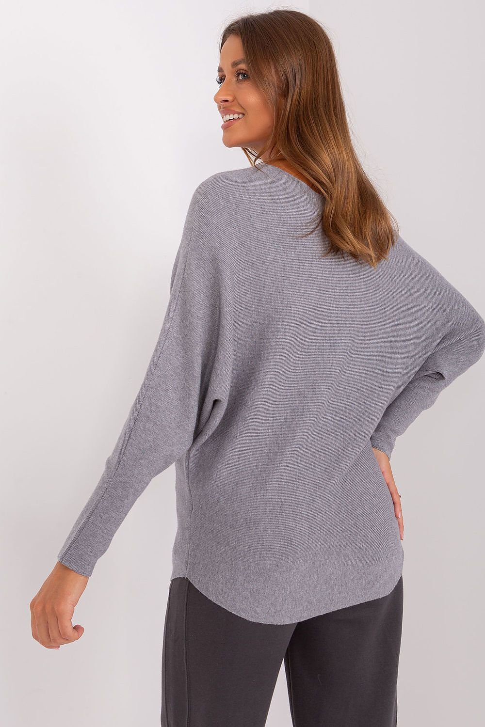 Sweater model 189705 Factory Price