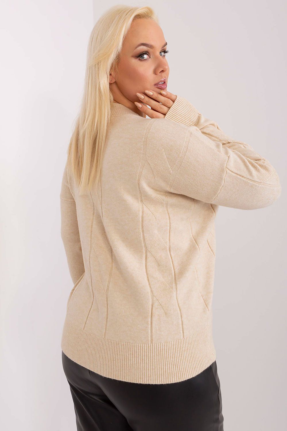 Plus size sweater model 190061 Factory Price
